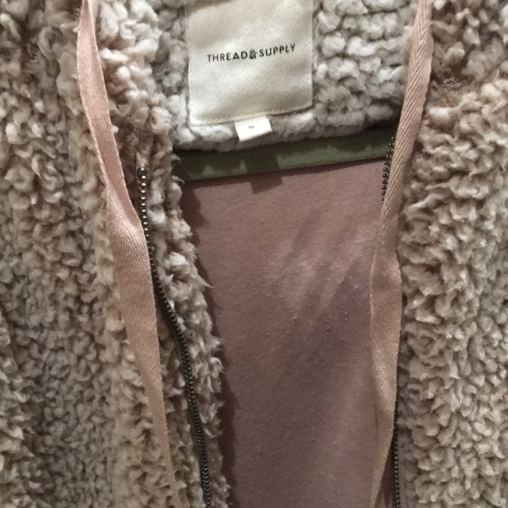 Sherpa - Picture 2 of 2